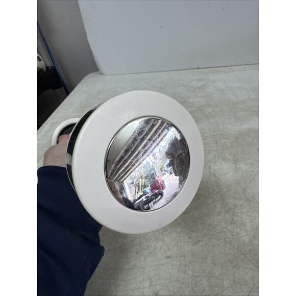 Shake Weight Dumbbell 2.5 Lbs Shaker Weight White - Picture 7 of 7